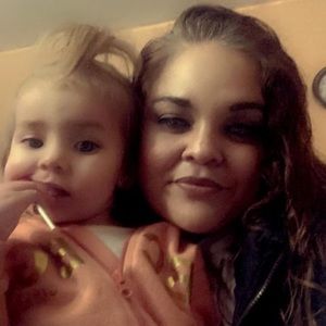 Meet your Posher, Monica